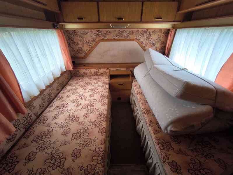 Chata s doklady, platná STK, karavan Wilk 601. - foto 11