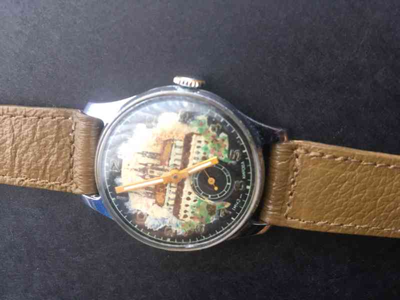 Staré malované hodinky Poběda - foto 1