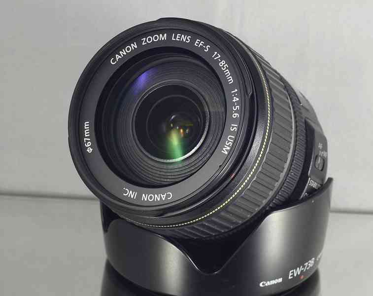 Canon EF-S 17-85mm f/4-5.6 USM IS  - foto 3