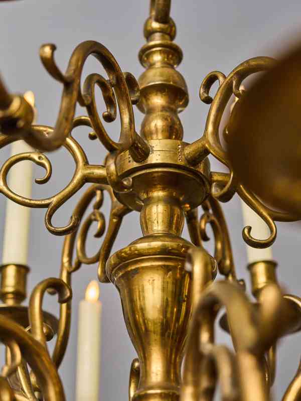 Holandský korunní lustr z 19. století 18. ramen - foto 6