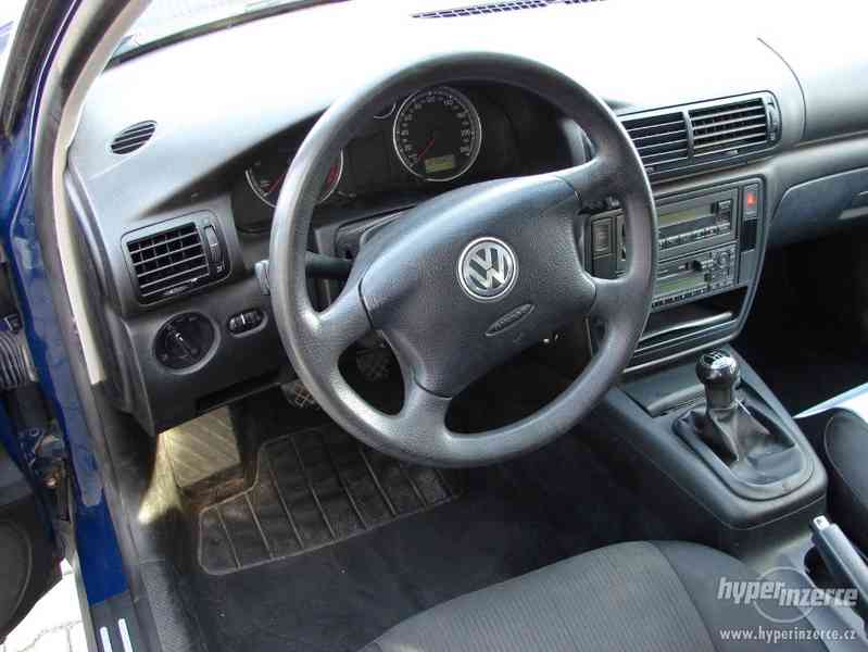 VW Passat 1.9 TDI Combi r.v.2003 - foto 5