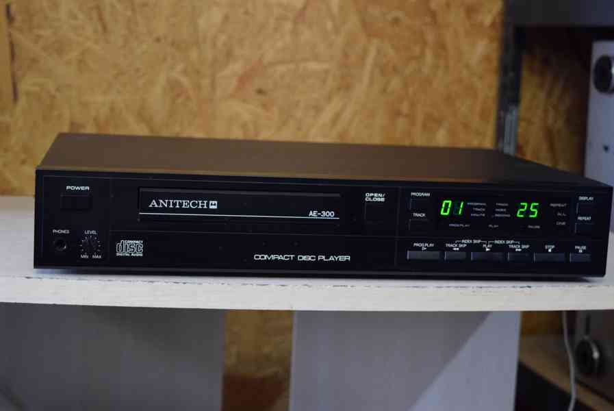 ANITECH AE-300 RETRO HIFI CD PŘEHRÁVAČ !! - foto 1