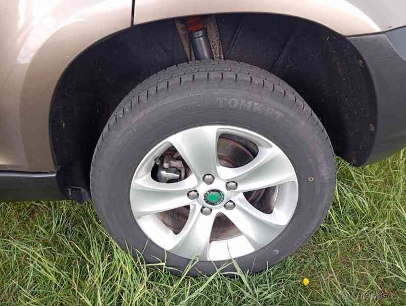 Škoda Yeti 1,4   tsi - foto 17