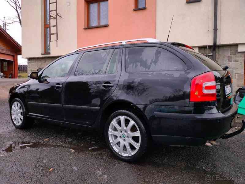 Škoda Octavia 2,0   Laurin & Klement - foto 15