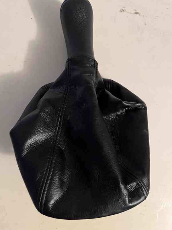 Hlavice řadící páky OCTAVIA I. s manžetou - foto 3