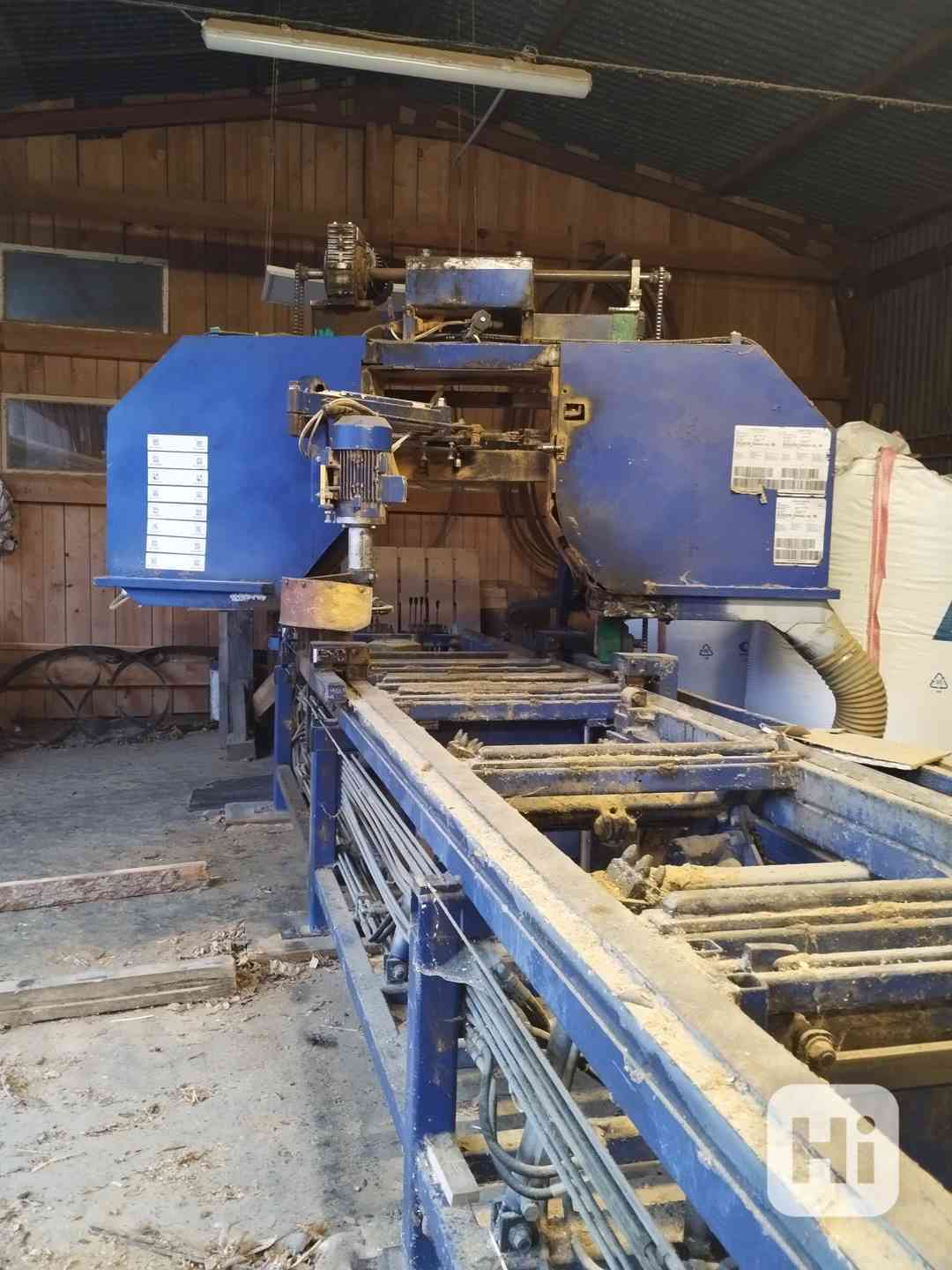 Kmenová pásová pila - foto 1