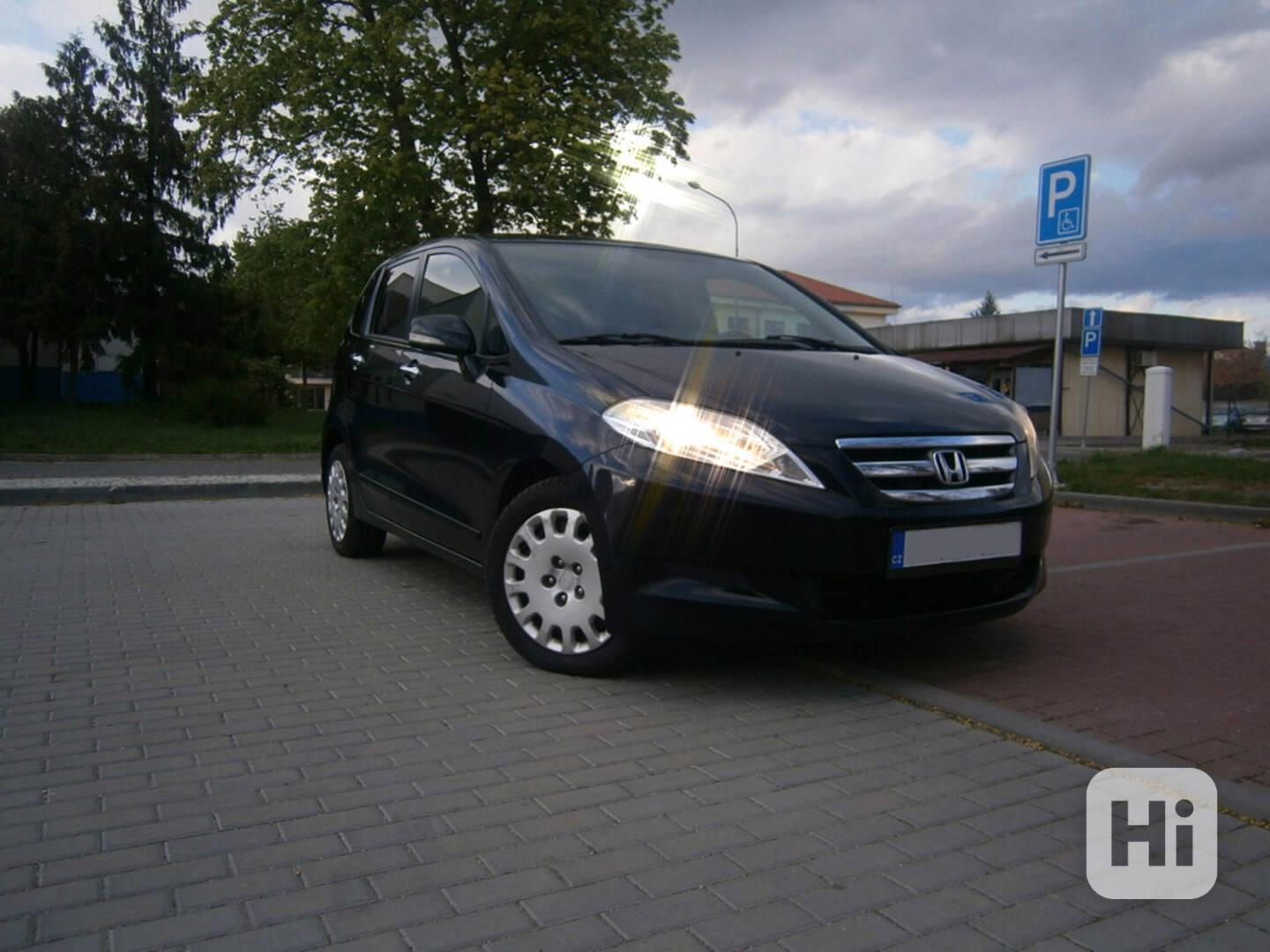 Honda FR-V 2,2I CTDI - foto 1