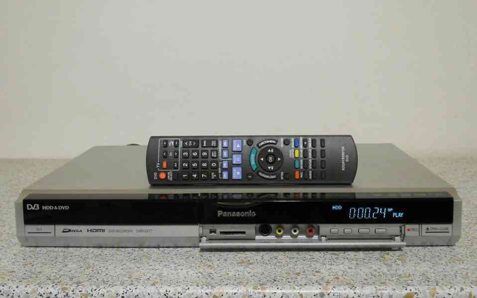 DVD rekordér Panasonic DMR-EX77 - foto 2