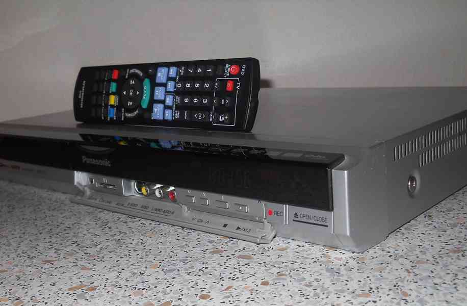 DVD rekordér Panasonic DMR-EX77 - foto 6