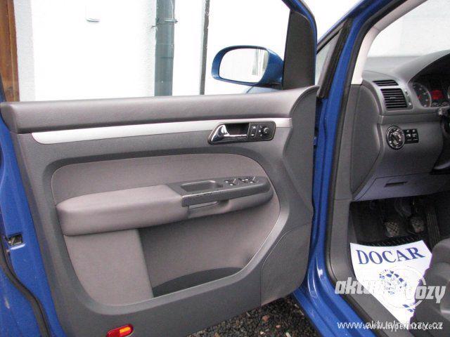 Volkswagen Touran 1.6, benzín, RV 2005, el. okna, STK, centrál, klima - foto 4