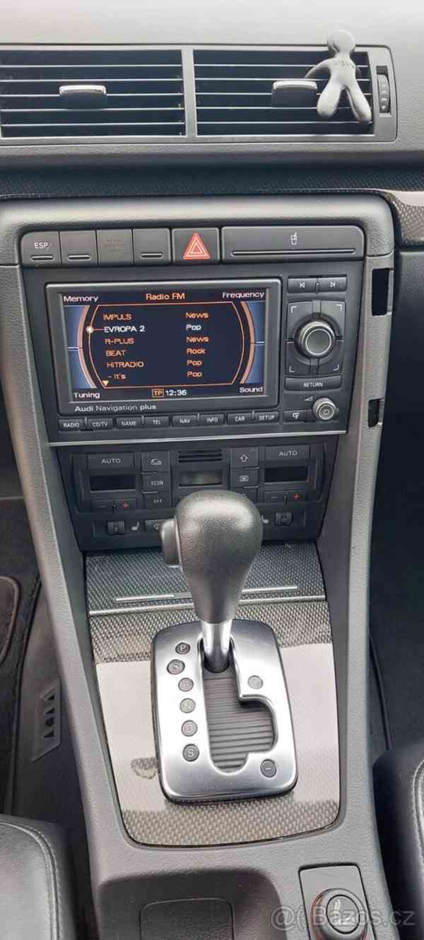 AUDI S4 B6 4.2 V8 QUATTRO KOMBI - foto 3
