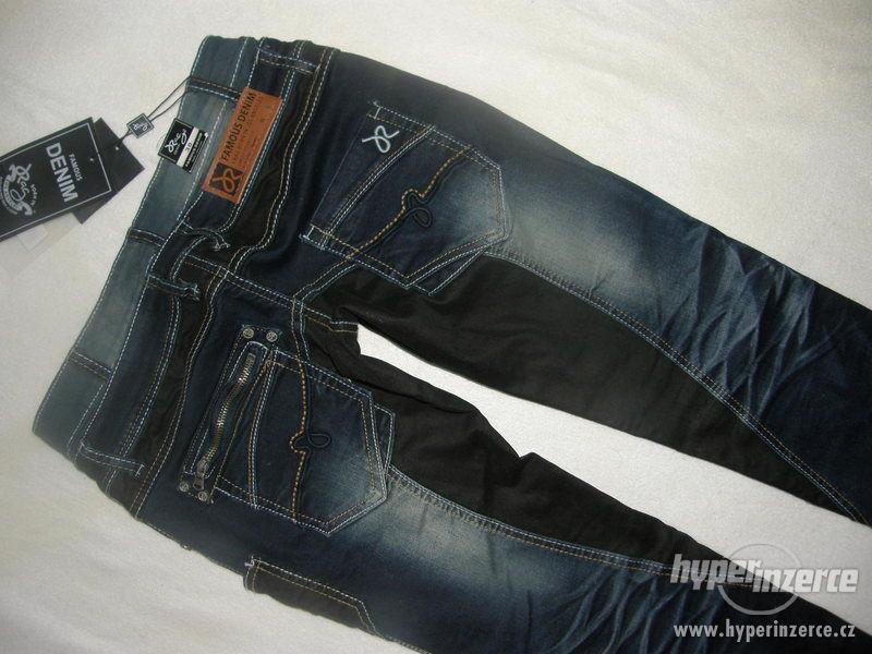Luxusní prpracované modročerné jeansy - NOVÉ - 30 - foto 4