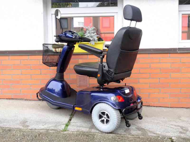 Elektrický invalidní skútr  - foto 2