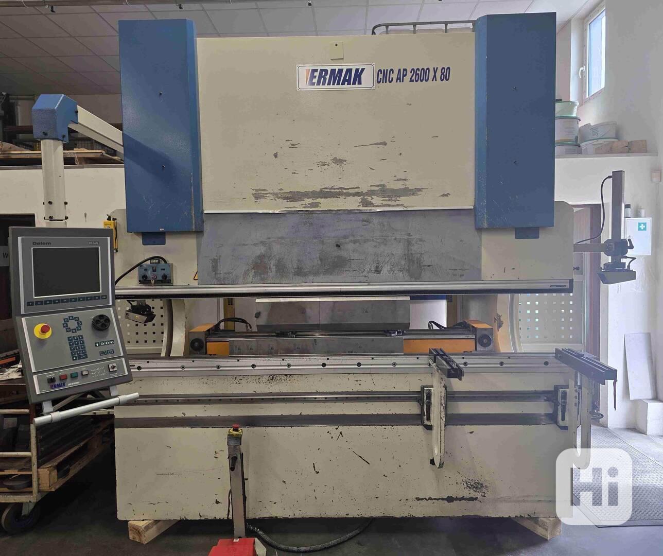 Použitý ohraňovací lis ERMAK CNC AP 2600x80, r. v. 2005 - foto 1