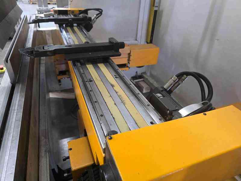 Použitý ohraňovací lis ERMAK CNC AP 2600x80, r. v. 2005 - foto 7