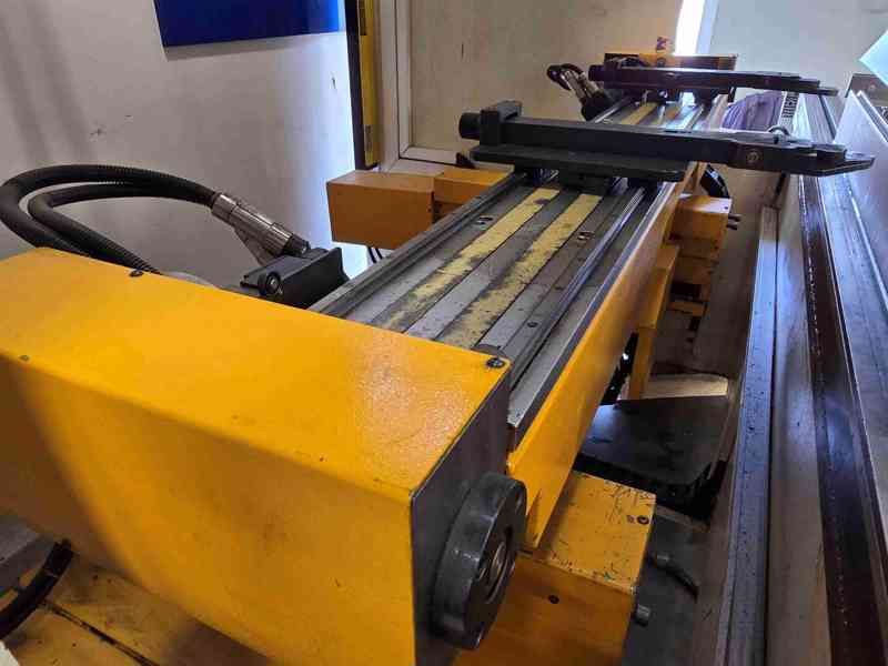 Použitý ohraňovací lis ERMAK CNC AP 2600x80, r. v. 2005 - foto 8