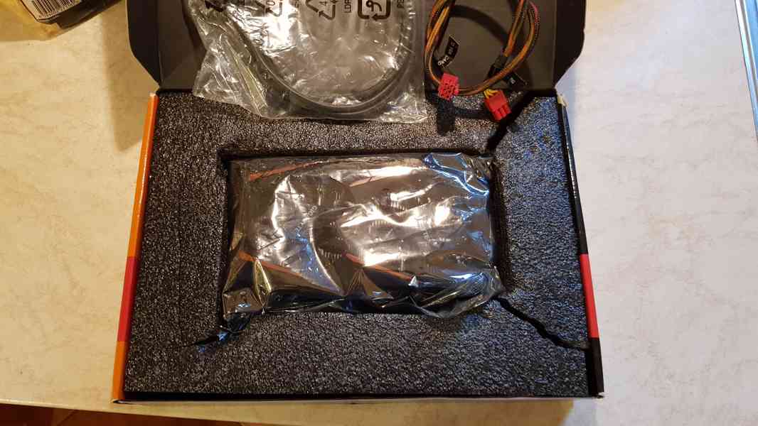 Prodám Gigabite RX560 4GB Gaming OC - foto 9
