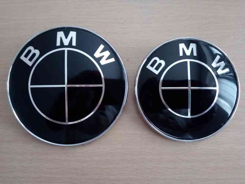 Znaky na karoserii na vozy BMW  /Prům.82 ,78 a 74mm/ - foto 6
