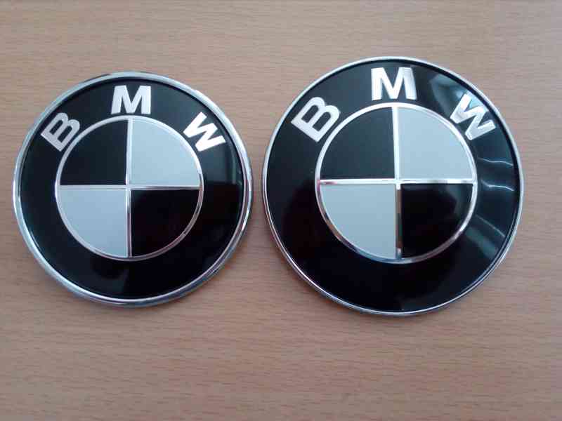 Znaky na karoserii na vozy BMW  /Prům.82 ,78 a 74mm/ - foto 5