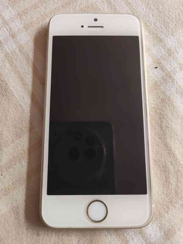 Mobilní dotykový telefon iPhone SE 64GB - foto 3