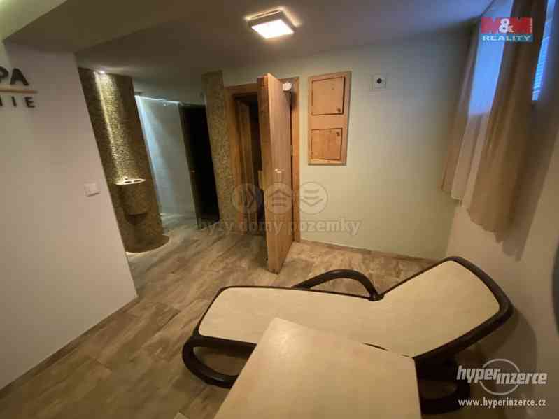 Prodej, hotel, penzion, Hlubočky - foto 11