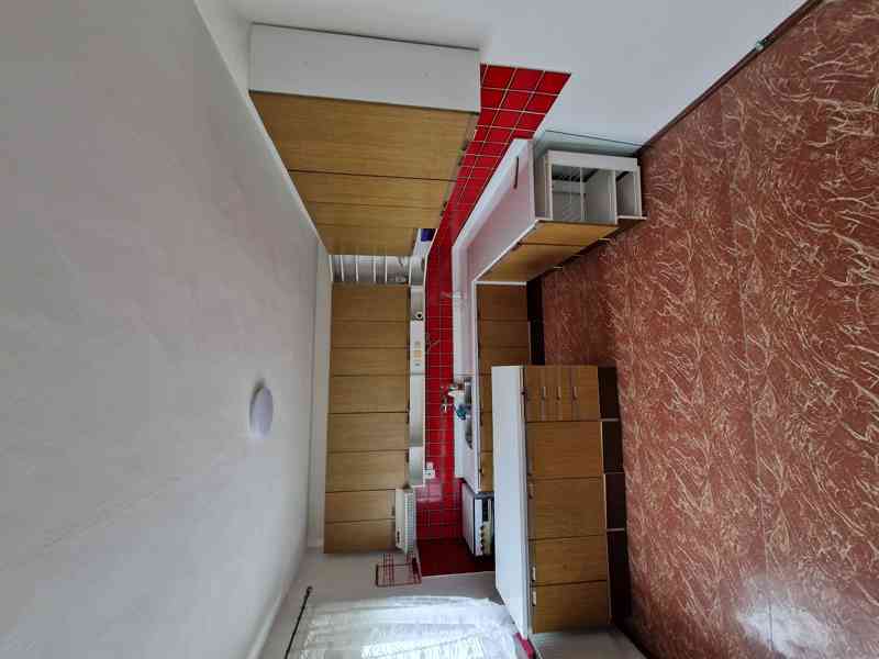 Prodej prostorného rodinného domu 6+1 se zahradou – Drnholec - foto 9