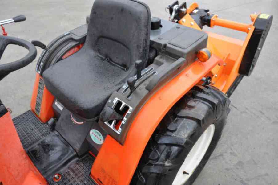 Kubota Aste A14D 4×4 - foto 3