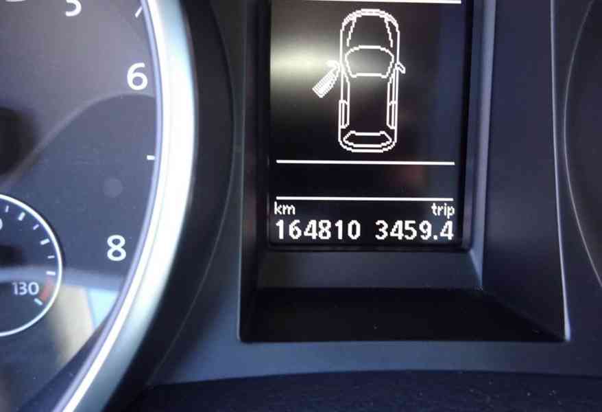 VW GOLF 1.4 TSI R-LINE r.v.2011 AUTOMAT stk:9/2028 - foto 7