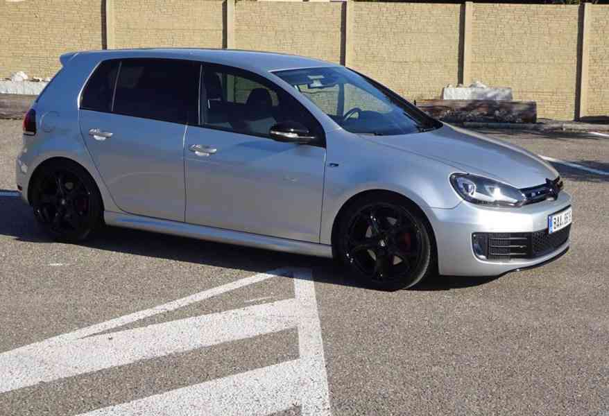 VW GOLF 1.4 TSI R-LINE r.v.2011 AUTOMAT stk:9/2028 - foto 2