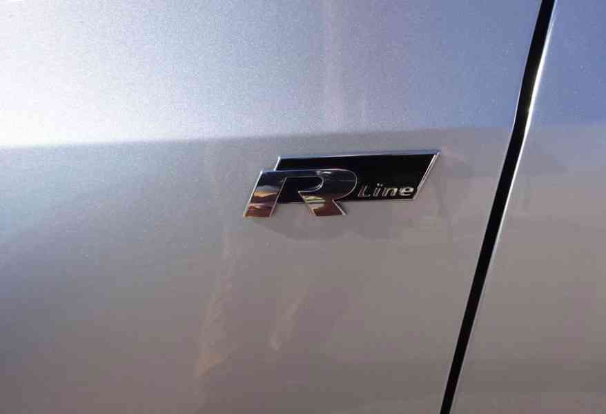 VW GOLF 1.4 TSI R-LINE r.v.2011 AUTOMAT stk:9/2028 - foto 19