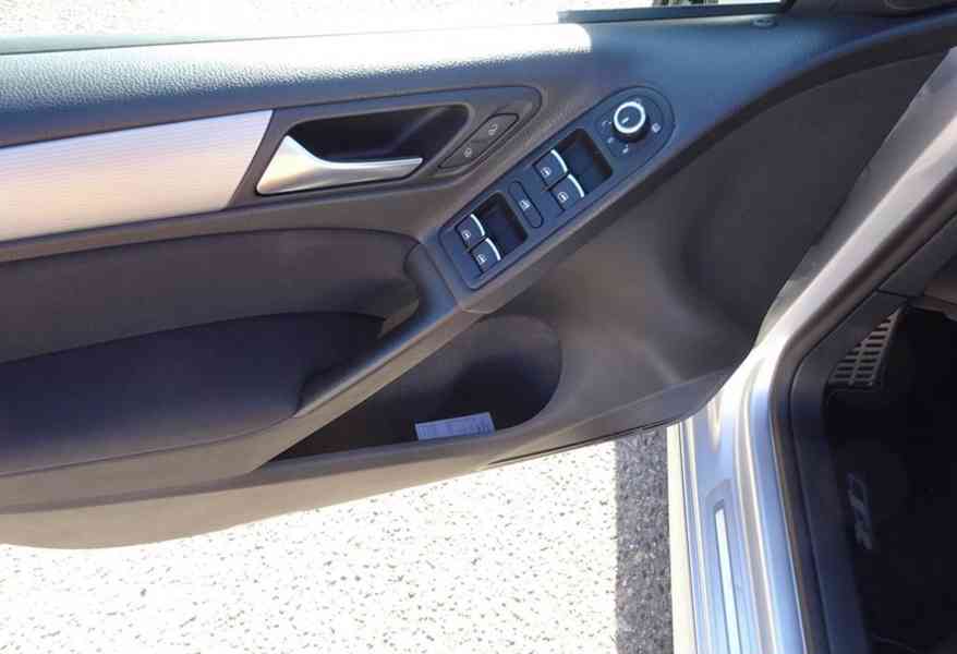 VW GOLF 1.4 TSI R-LINE r.v.2011 AUTOMAT stk:9/2028 - foto 6