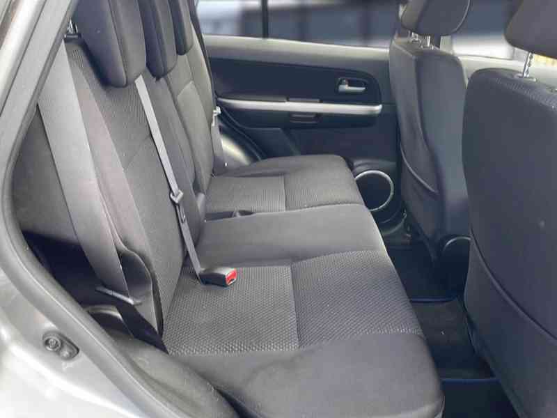 Suzuki Grand Vitara 2.0i Comfort benzín 103kw - foto 7