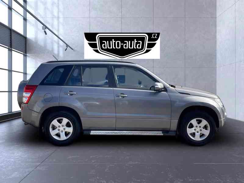 Suzuki Grand Vitara 2.0i Comfort benzín 103kw - foto 22