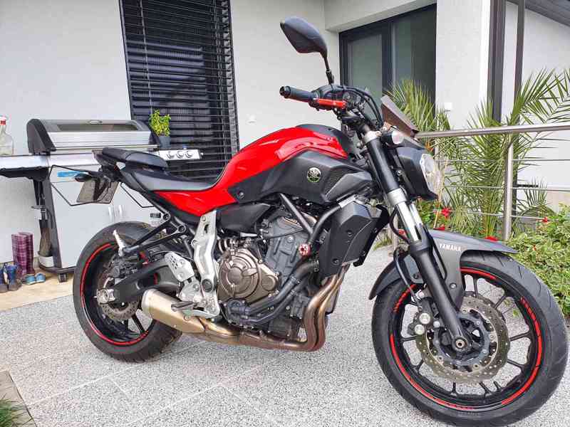 Yamaha Mt-07 - foto 1