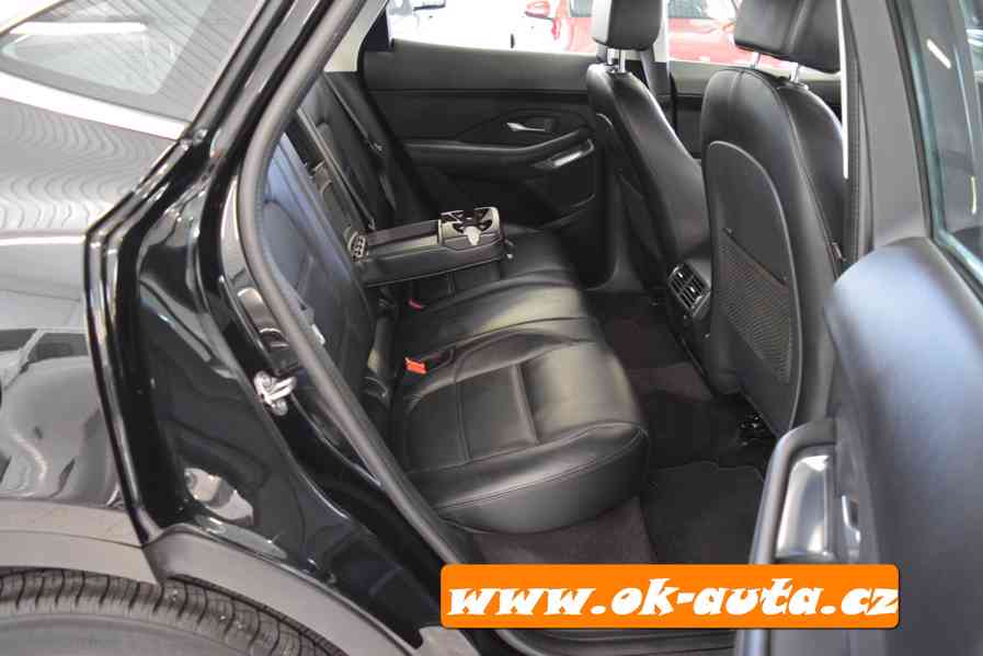 Jaguar E-Pace 2.0 D AWD 92 000 KM 2020-DPH - foto 10