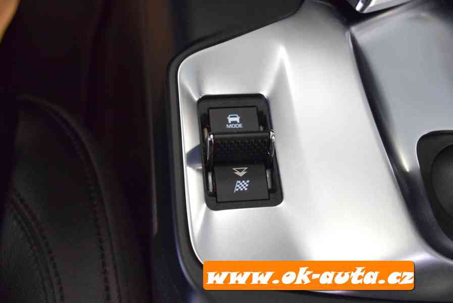 Jaguar E-Pace 2.0 D AWD 92 000 KM 2020-DPH - foto 17
