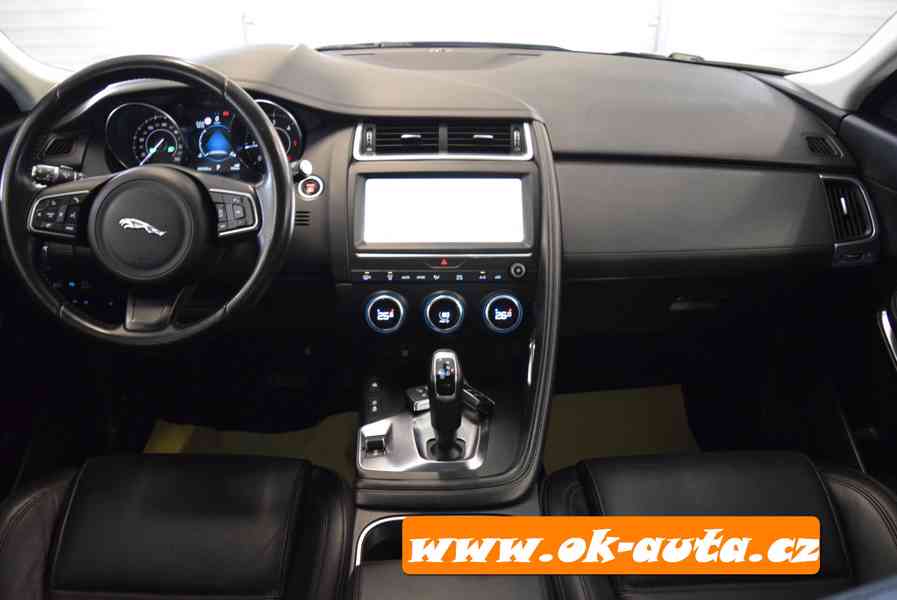 Jaguar E-Pace 2.0 D AWD 92 000 KM 2020-DPH - foto 12