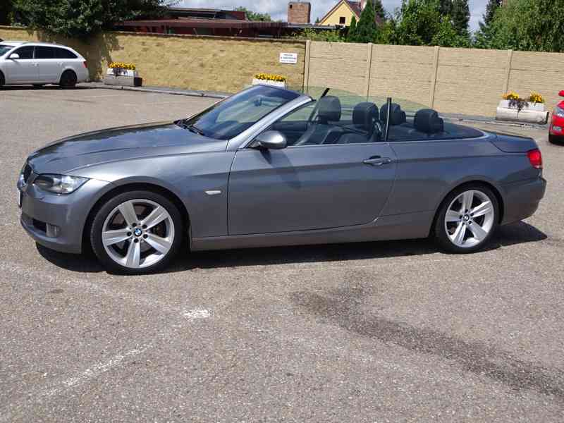 BMW 330 CD CABRIO r.v.2007 (170 kw) automat  - foto 17