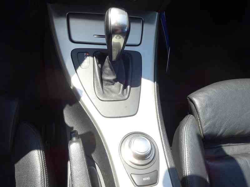BMW 330 CD CABRIO r.v.2007 (170 kw) automat  - foto 10