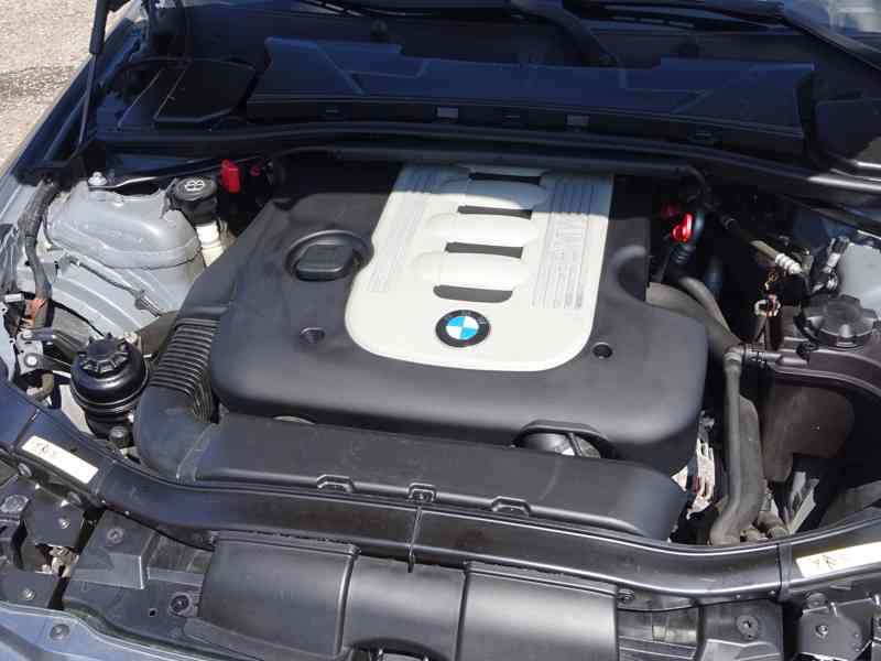 BMW 330 CD CABRIO r.v.2007 (170 kw) automat  - foto 23