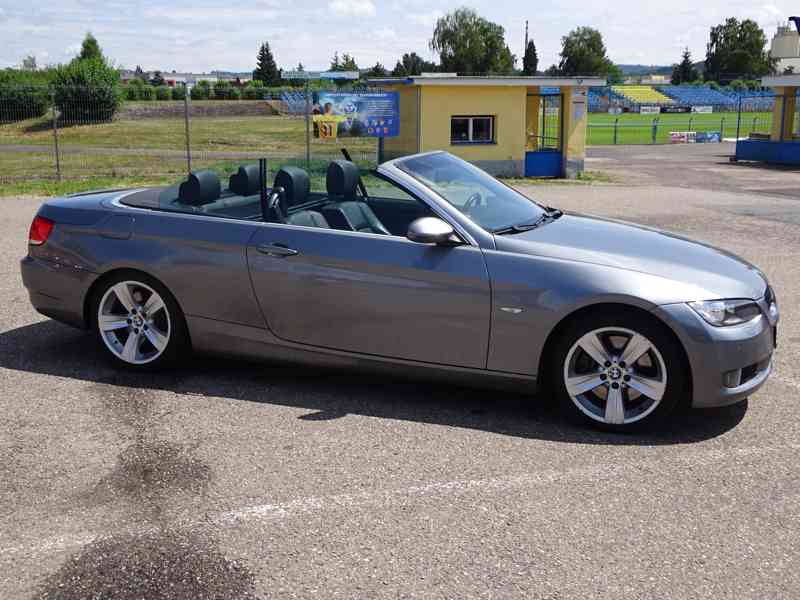 BMW 330 CD CABRIO r.v.2007 (170 kw) automat  - foto 16