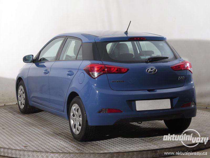 Hyundai i20 1.2, benzín, r.v. 2016 - foto 16