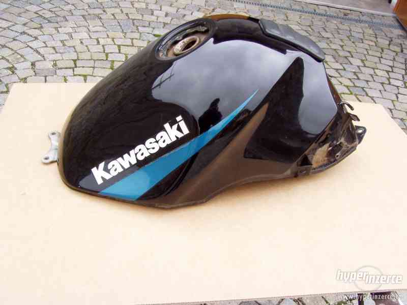 Kawasaki ZZR 600 - foto 4