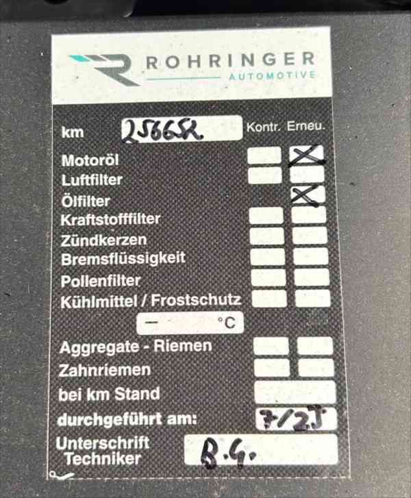 Volkswagen Passat 2,0   B7 - foto 6