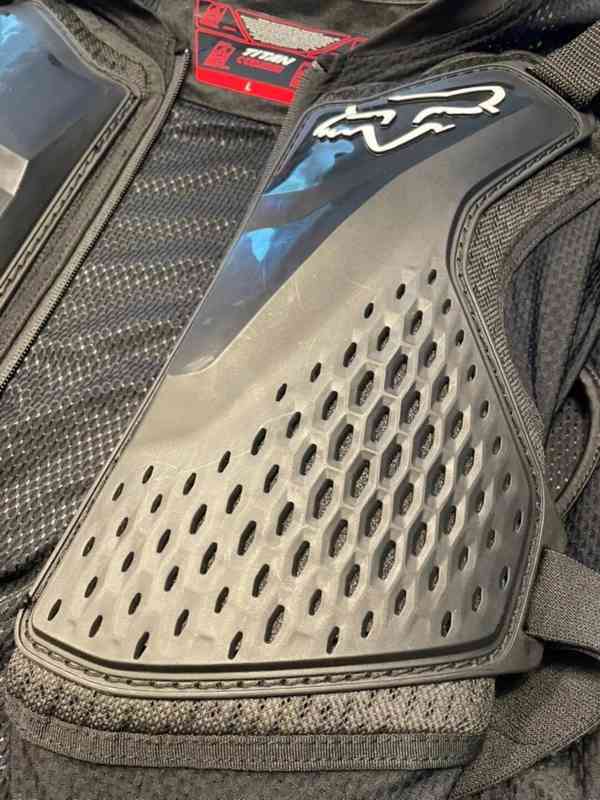 Motokrosový chránič Fox Titan Sport - foto 5