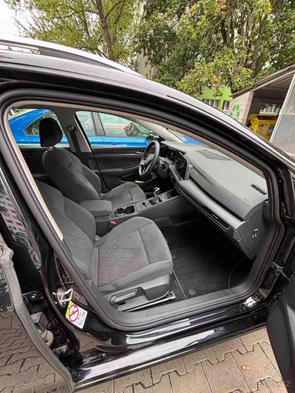 Volkswagen Golf Variant 1,5   TSI, 96kW, manuál, 2022 - foto 3