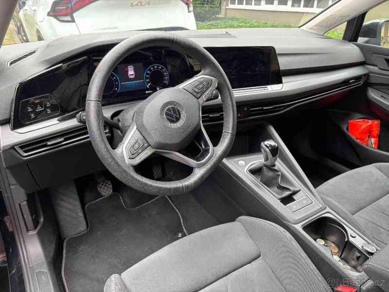 Volkswagen Golf Variant 1,5   TSI, 96kW, manuál, 2022 - foto 14