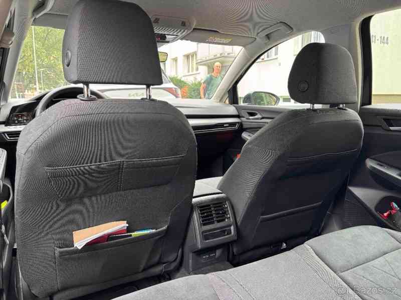 Volkswagen Golf Variant 1,5   TSI, 96kW, manuál, 2022 - foto 16