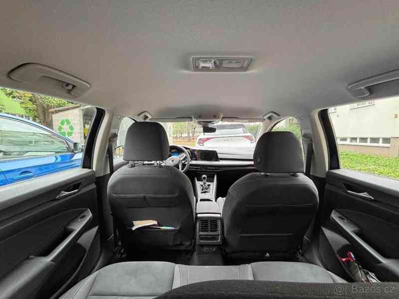 Volkswagen Golf Variant 1,5   TSI, 96kW, manuál, 2022 - foto 19