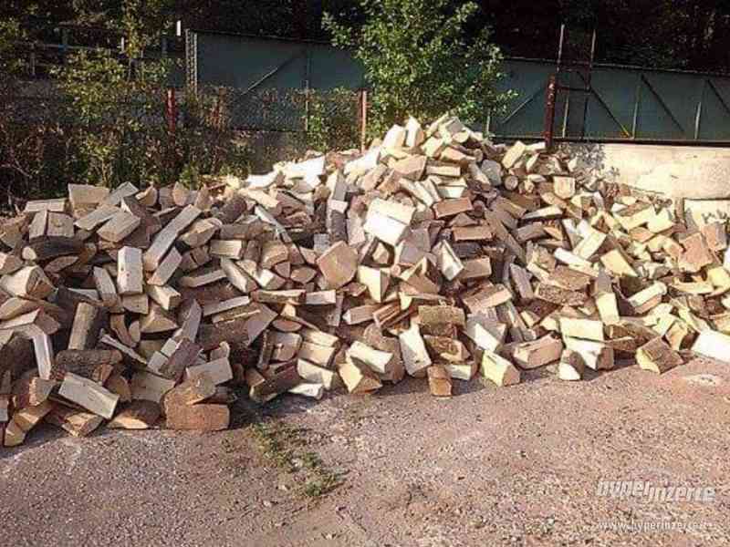 Palivové štípané jehličnaté dřevo - foto 1